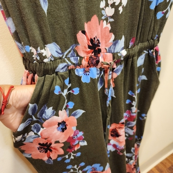 One piece floral long jumpsuit size L - Picture 4 of 11